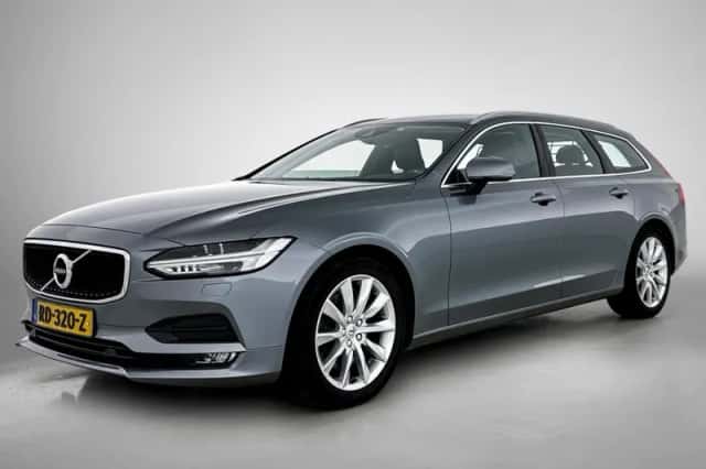 Volvo V90 (2017) thumbnail 1
