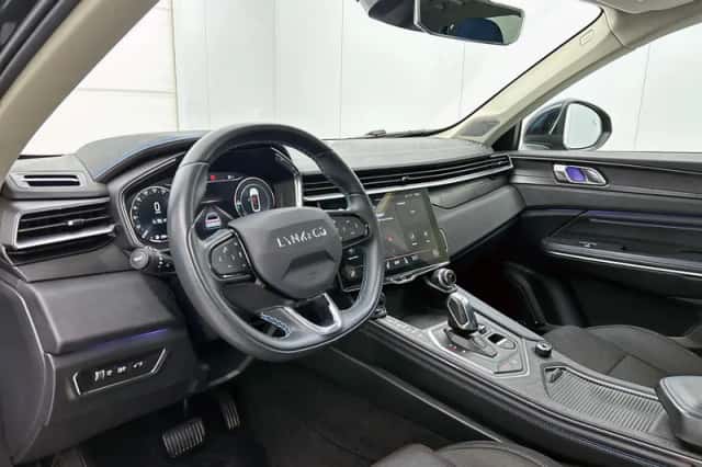 Lynk & Co 01 (2021) thumbnail 5