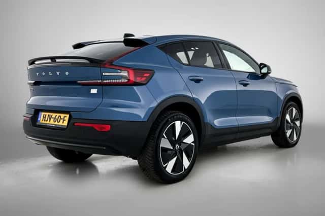 Volvo C40 (2025) thumbnail 4