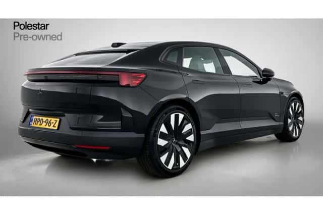 Polestar 4 (2025) thumbnail 5