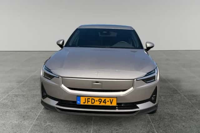 Polestar 2 (2025) thumbnail 2