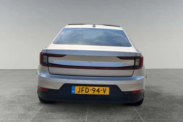 Polestar 2 (2025) thumbnail 4