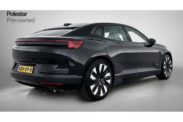 Polestar 4 (2024) thumbnail 5