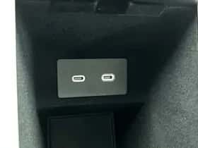 Polestar 4 (2025) thumbnail 50
