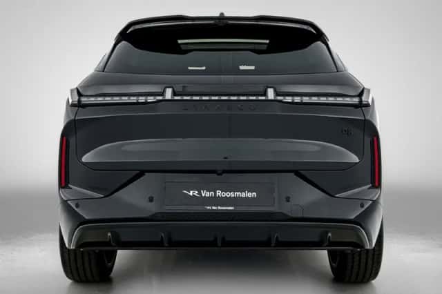 Lynk & Co 08 (2025) thumbnail 3