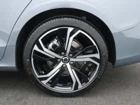 Volvo V60 (2025) thumbnail 24