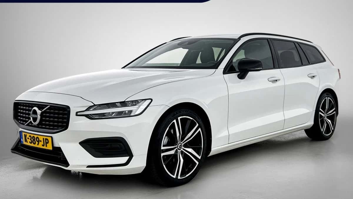 Volvo V60 (2021) — foto 1