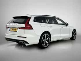 Volvo V60 (2021) thumbnail 4