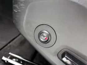Volvo V60 (2021) thumbnail 8