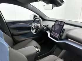 Volvo EX30 (2024) thumbnail 18