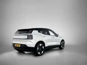 Volvo EX30 (2024) thumbnail 4