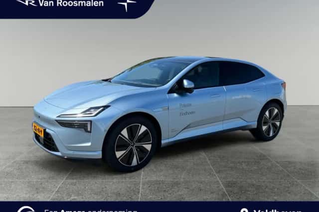 Polestar 4 (2025) thumbnail 1