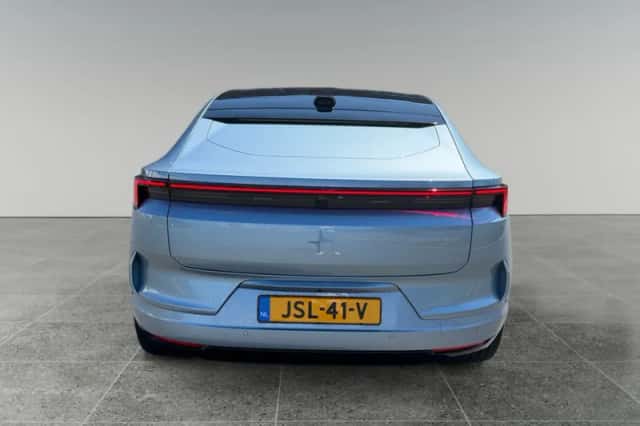 Polestar 4 (2025) thumbnail 6