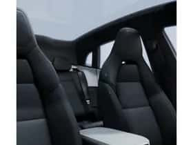 Polestar 4 (2025) thumbnail 2