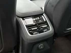 Volvo XC90 (2025) thumbnail 14