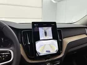 Volvo XC60 (2025) thumbnail 15