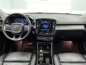 Volvo XC40 (2022) thumbnail 23