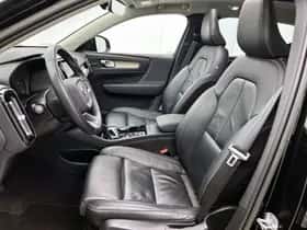 Volvo XC40 (2022) thumbnail 48