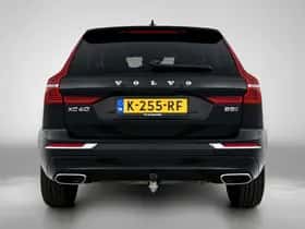 Volvo XC60 (2020) thumbnail 3