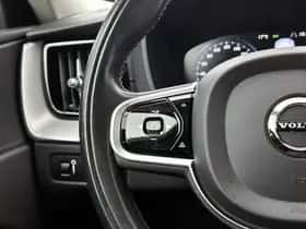 Volvo XC60 (2020) thumbnail 6