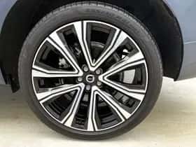 Volvo XC60 (2024) thumbnail 41
