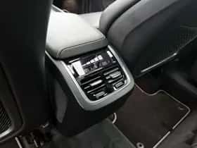Volvo XC60 (2021) thumbnail 16