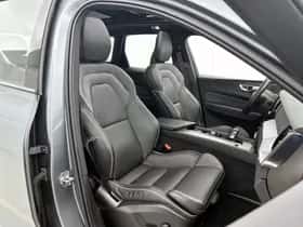 Volvo XC60 (2021) thumbnail 51