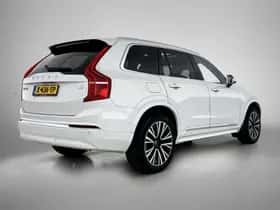 Volvo XC90 (2022) thumbnail 4
