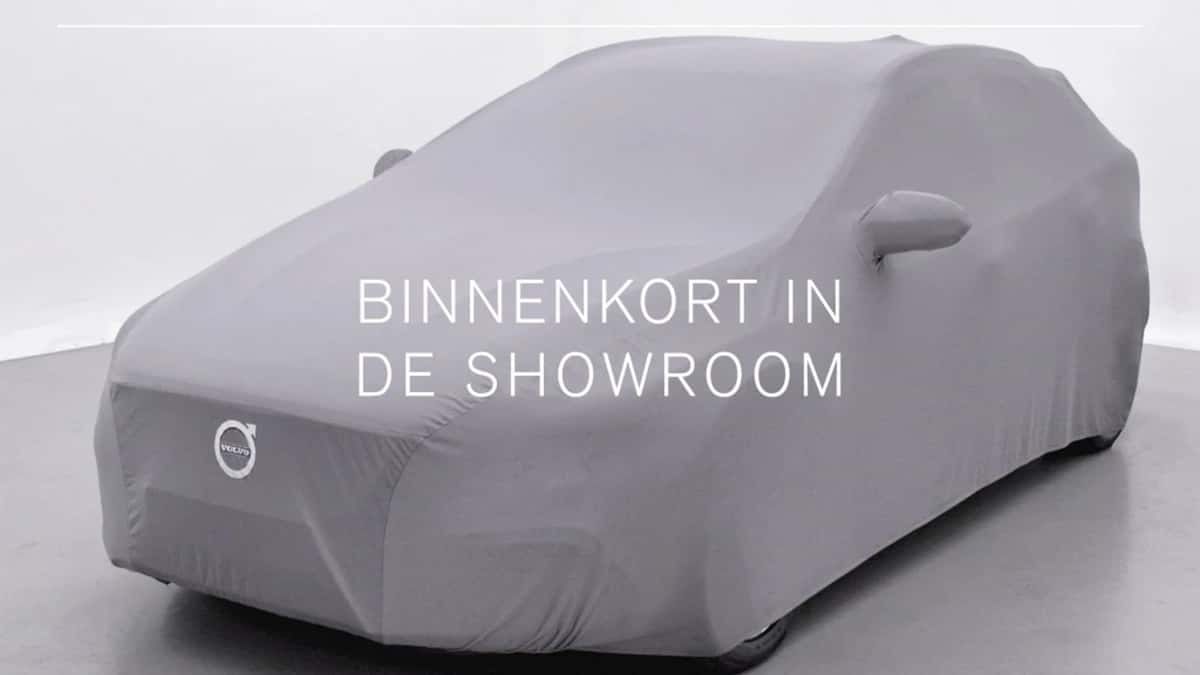 Volvo XC60 (2023) — foto 1