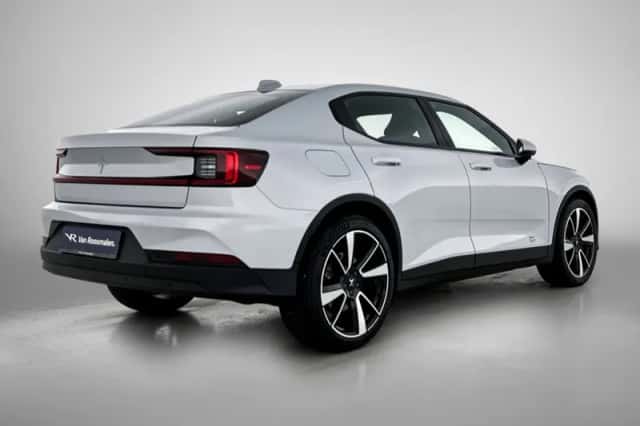 Polestar 2 (2023) thumbnail 4