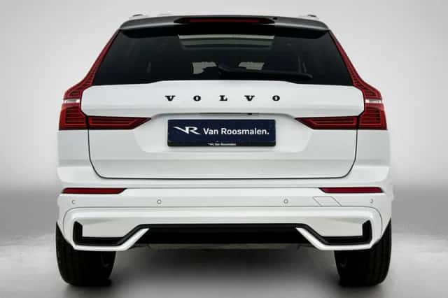 Volvo XC60 (2025) thumbnail 3