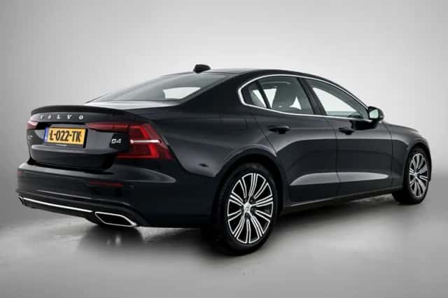 Volvo S60 (2021) thumbnail 4