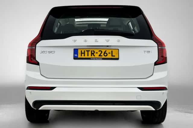 Volvo XC90 (2025) thumbnail 3