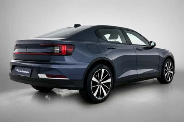 Polestar 2 (2023) thumbnail 4