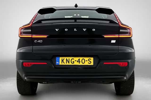 Volvo C40 (2024) thumbnail 3