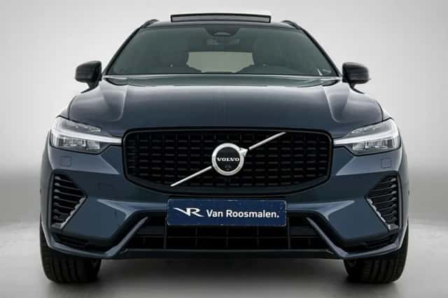 Volvo XC60 (2024) thumbnail 5