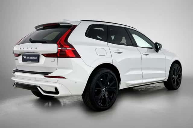 Volvo XC60 (2024) thumbnail 4