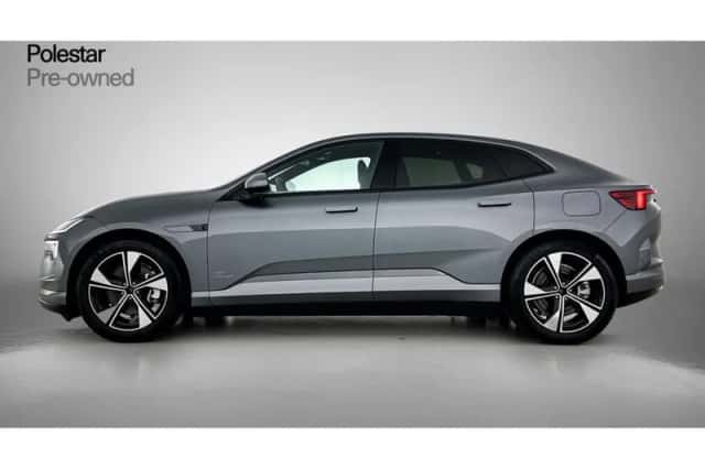 Polestar 4 (2024) thumbnail 2