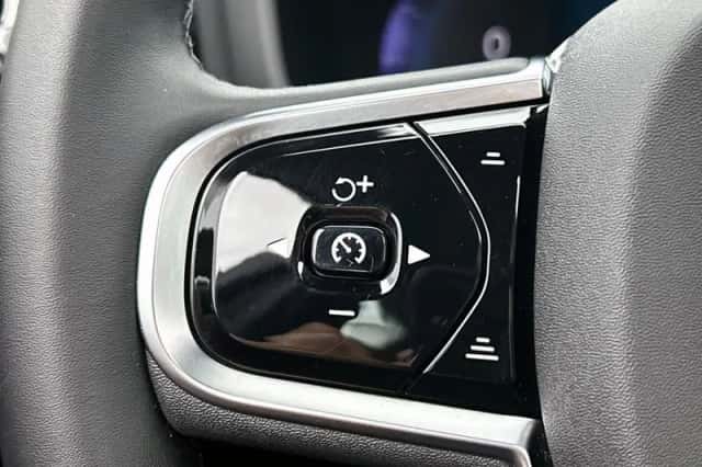 Volvo V60 (2024) thumbnail 6