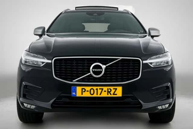Volvo XC60 (2019) thumbnail 5