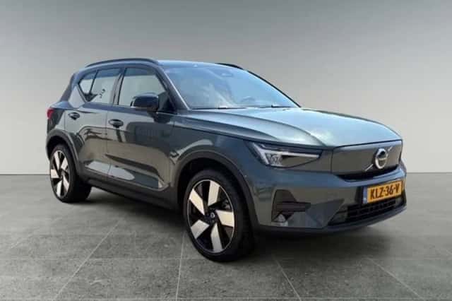 Volvo EX40 (2026) thumbnail 5
