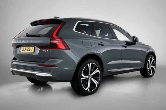 Volvo XC60 (2025) thumbnail 4