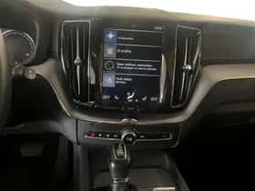 Volvo XC60 (2019) thumbnail 12