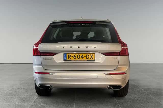 Volvo XC60 (2019) thumbnail 5