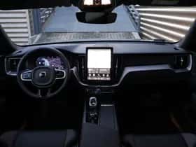 Volvo XC60 (2025) thumbnail 24