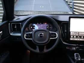 Volvo XC60 (2025) thumbnail 36