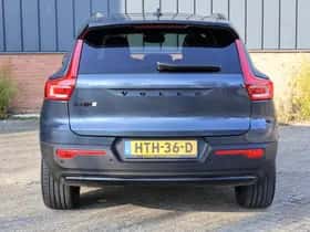 Volvo EX40 (2025) thumbnail 6