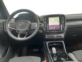 Volvo EX40 (2025) thumbnail 12