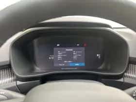 Volvo EX40 (2025) thumbnail 14