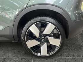Volvo EX40 (2025) thumbnail 9
